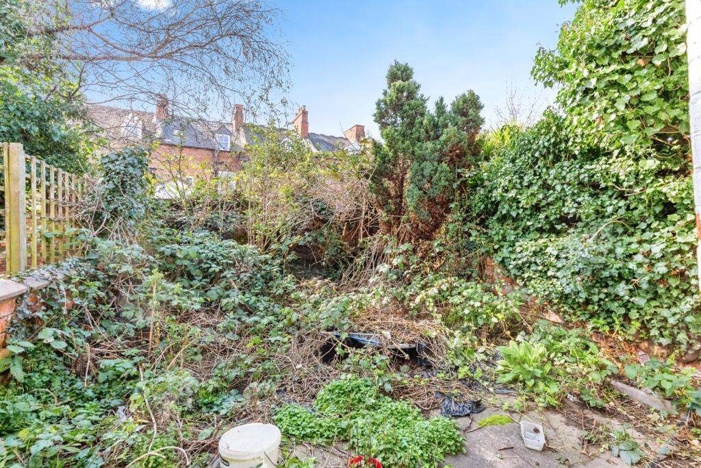 2 bed Terraced