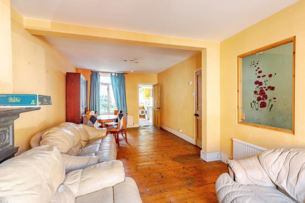 2 bed Terraced