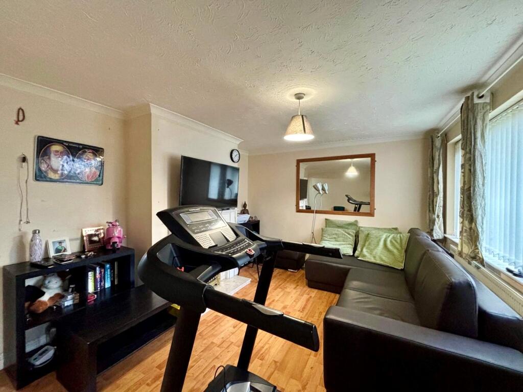 3 bed House