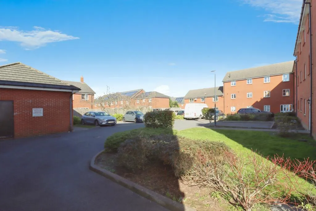 2 bed Apartment