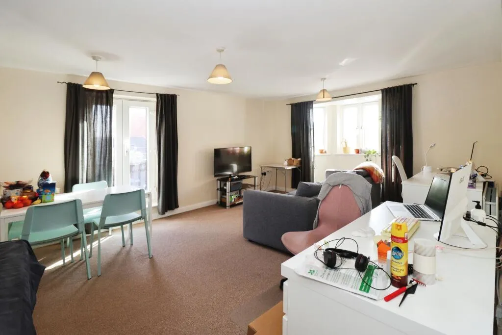 2 bed Apartment