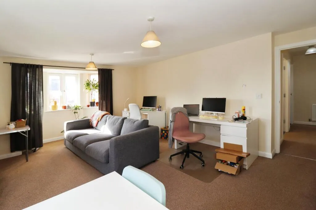 2 bed Apartment
