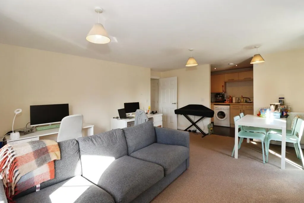 2 bed Apartment
