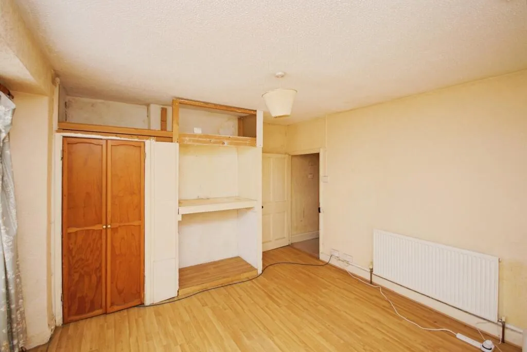 3 bed Cottage