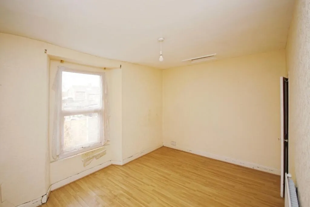 3 bed Cottage