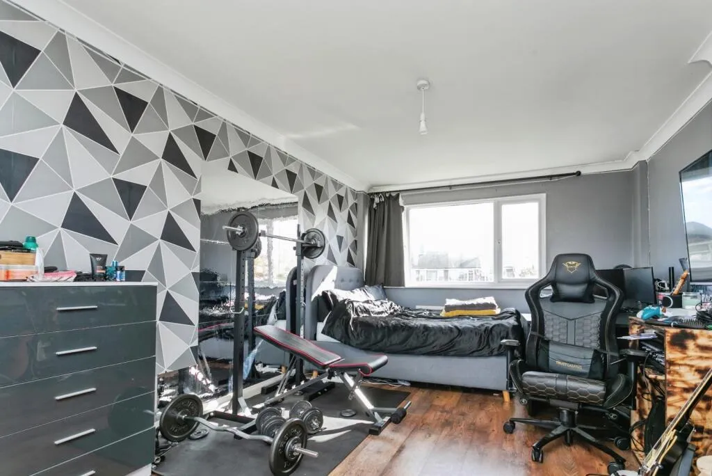 3 bed Semi-Detached