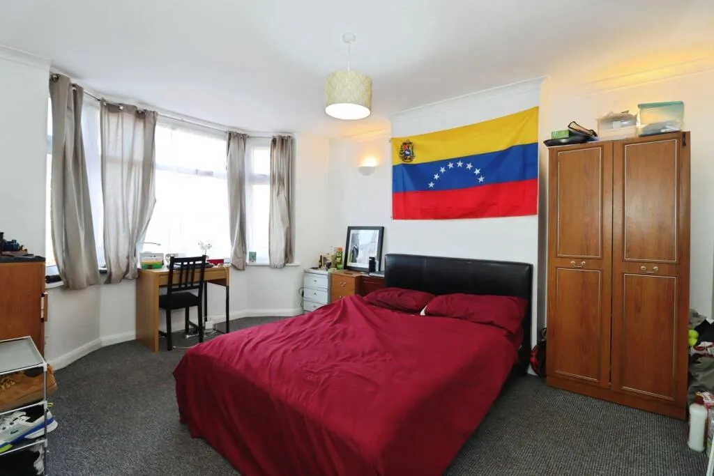3 bed Terraced