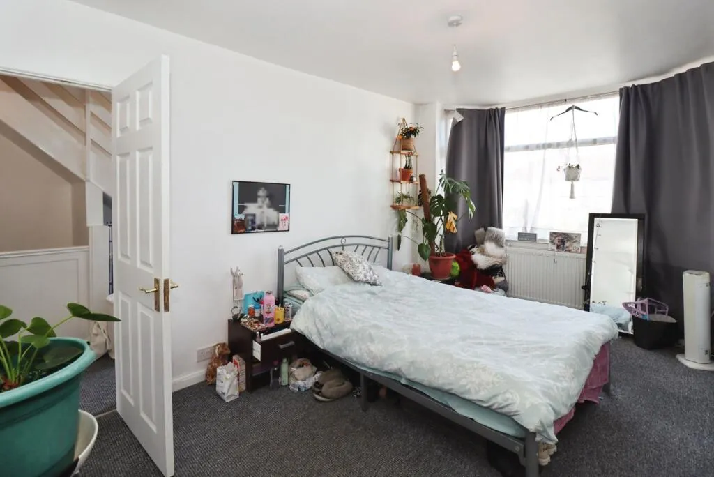 3 bed Terraced
