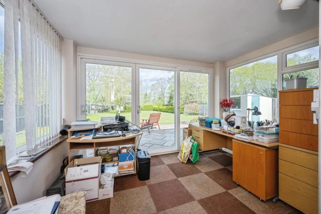 4 bed Detached