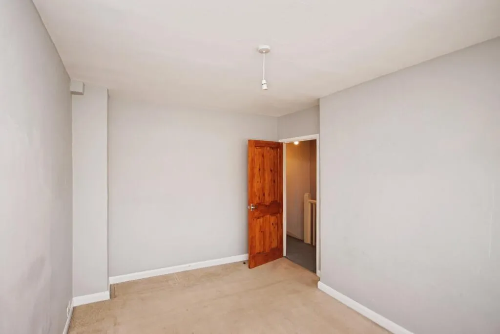 3 bed Terraced