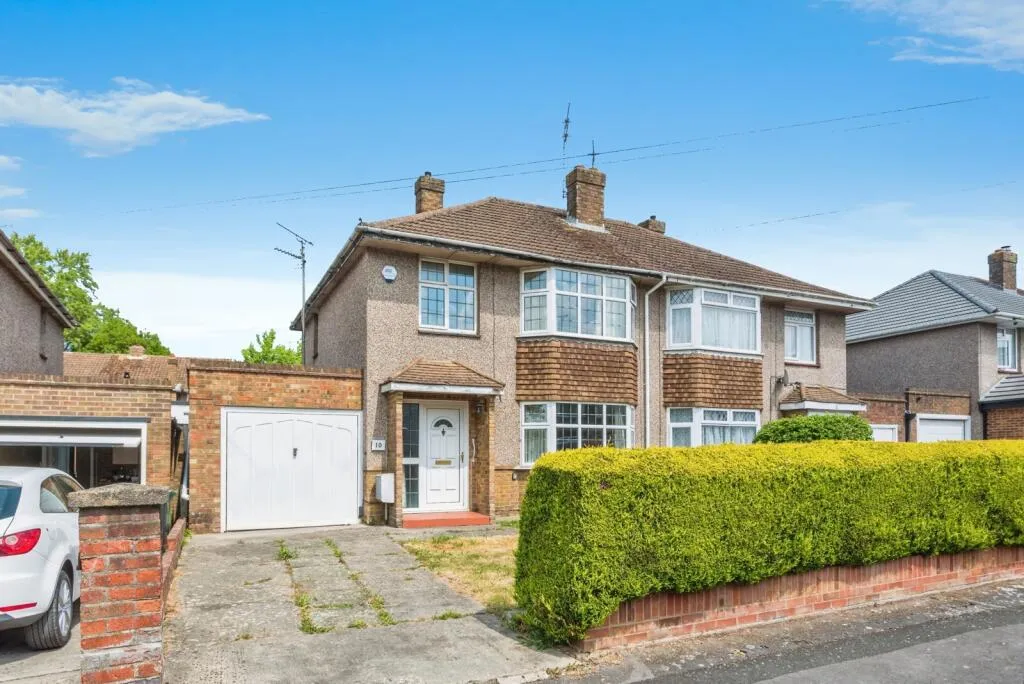 3 bed Semi-Detached