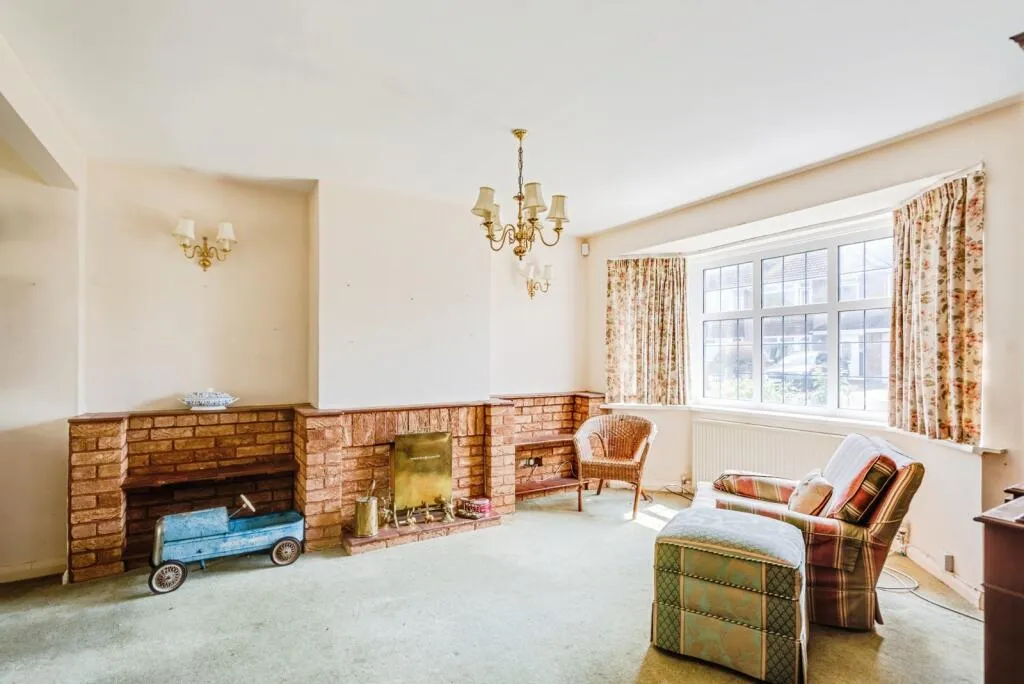 3 bed Semi-Detached