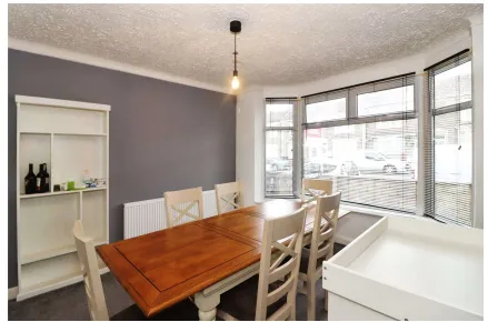 3 bed Terraced