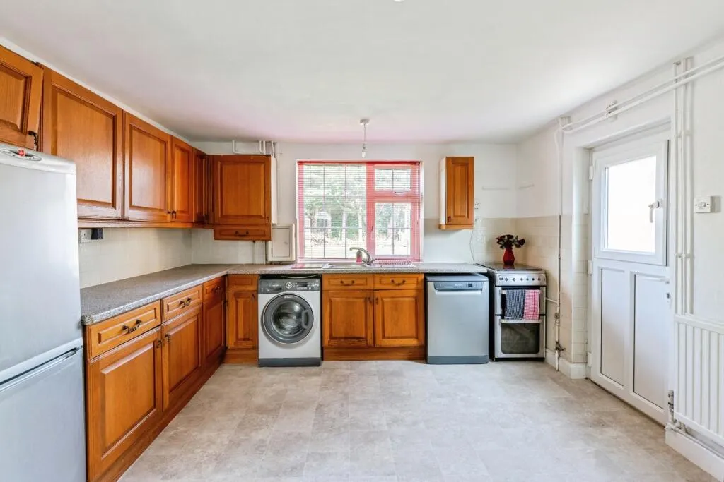3 bed Semi-Detached