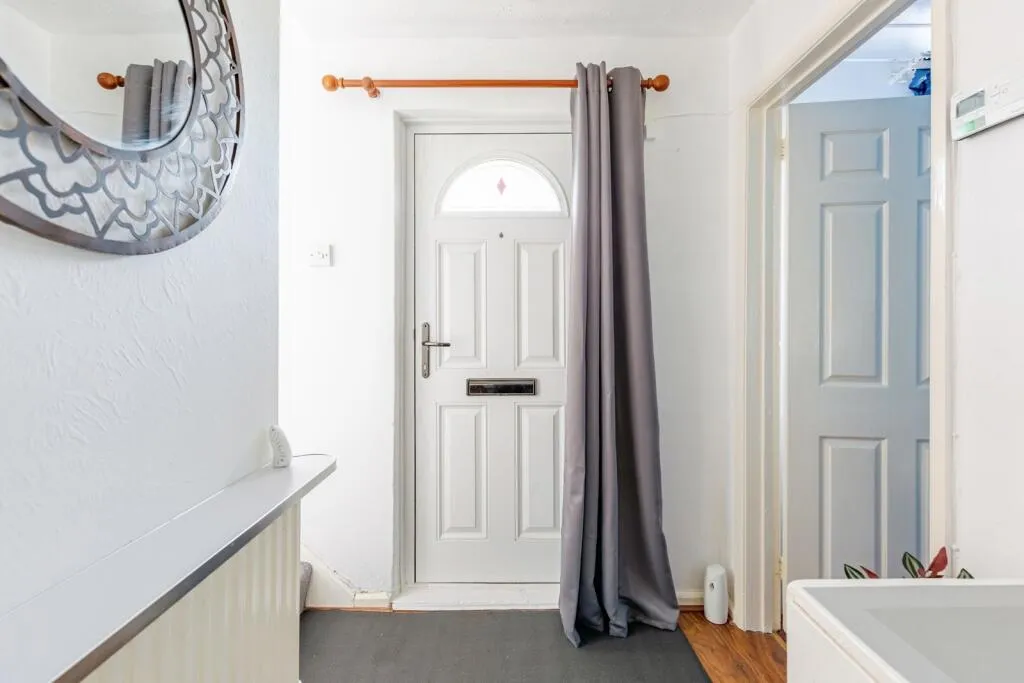 3 bed Semi-Detached