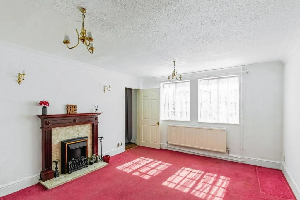 3 bed Semi-Detached