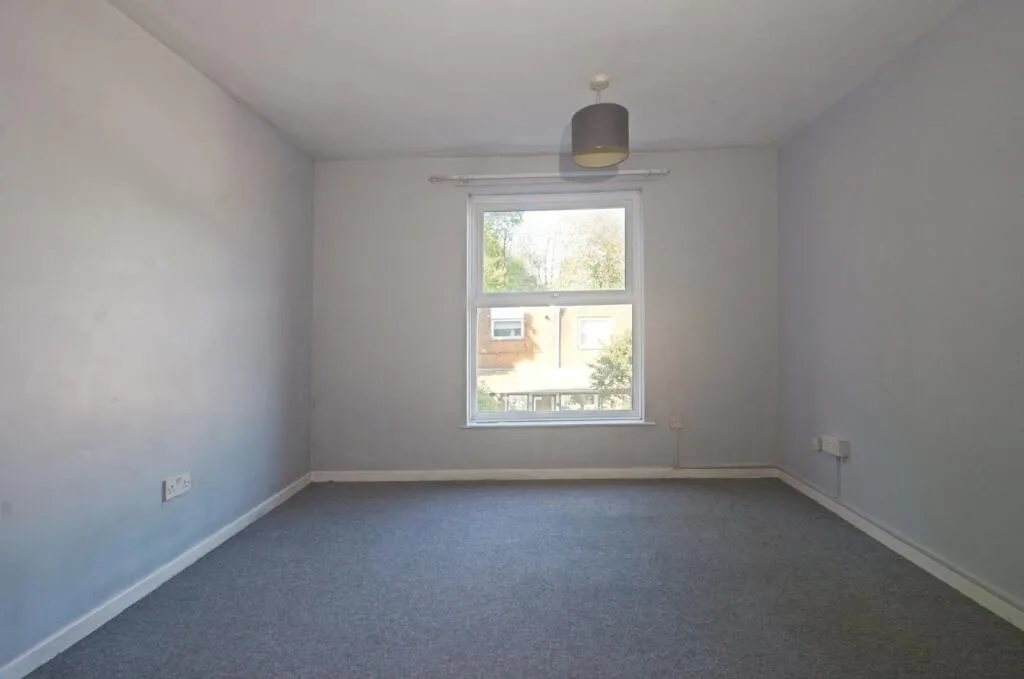 2 bed Apartment