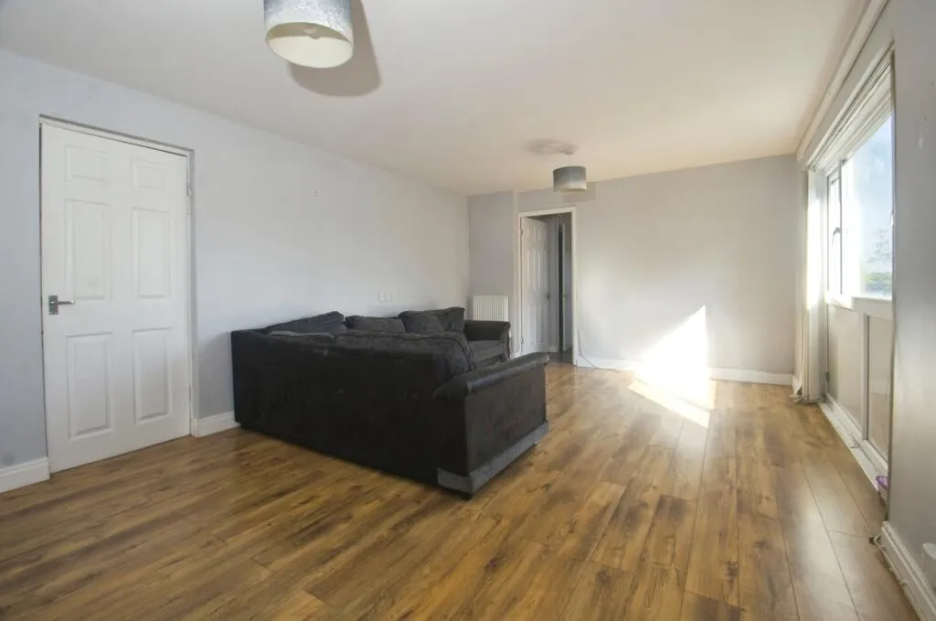 2 bed Apartment