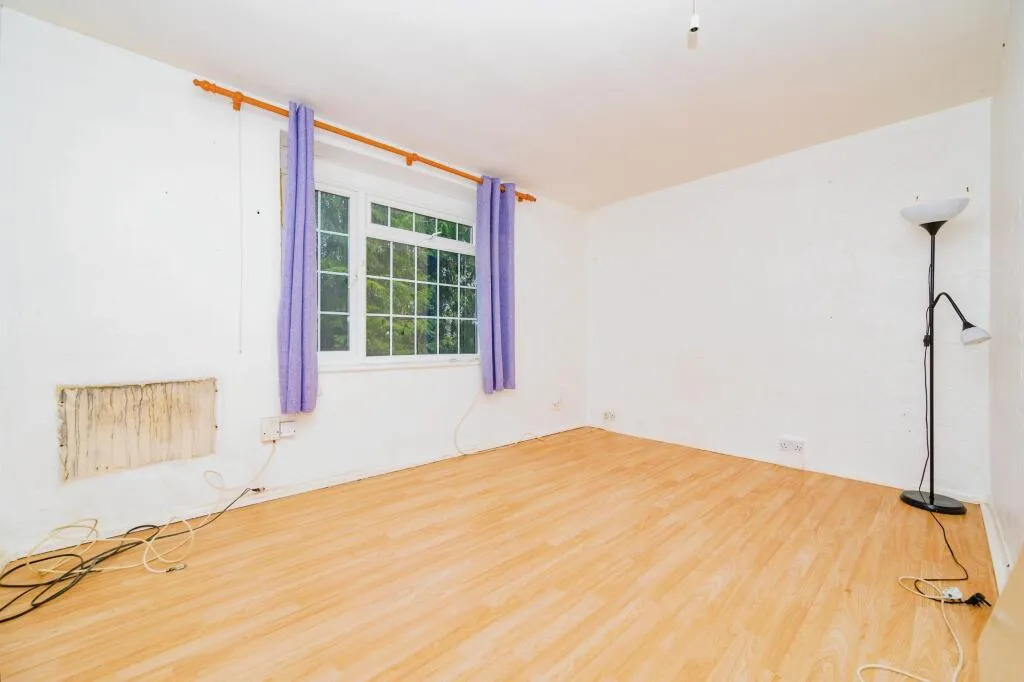 1 bed Apartment