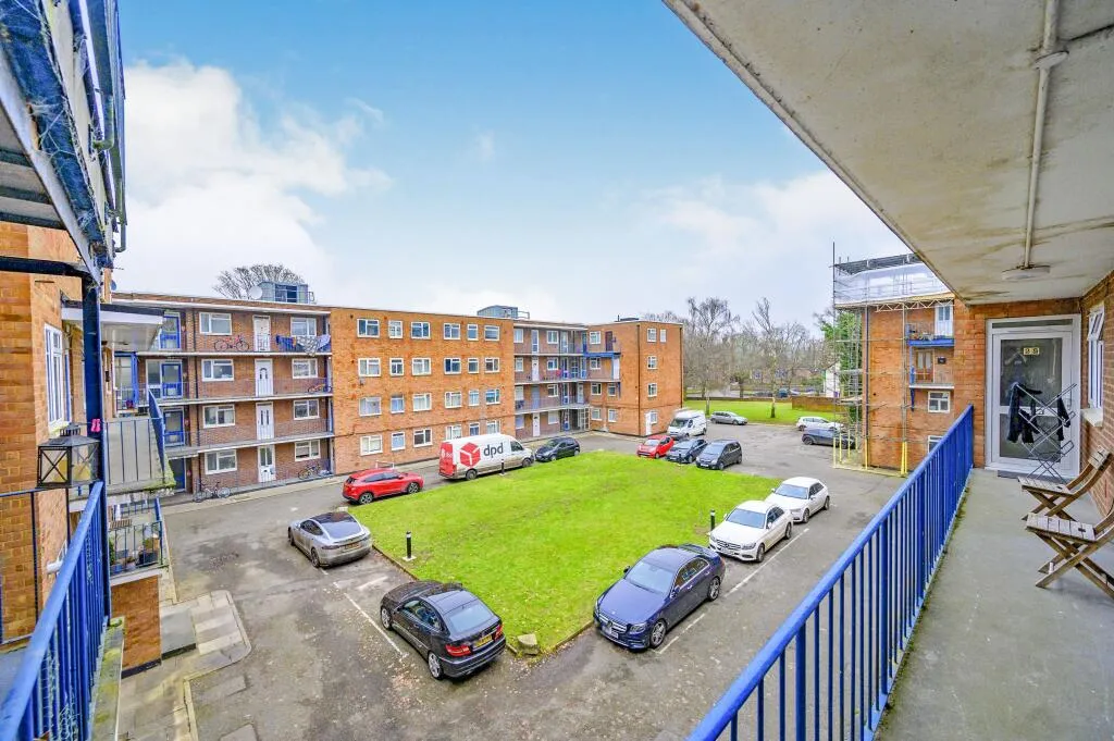 1 bed Apartment