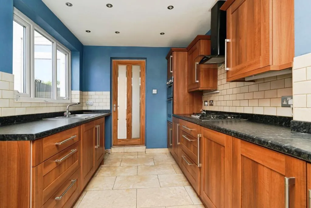 3 bed Terraced