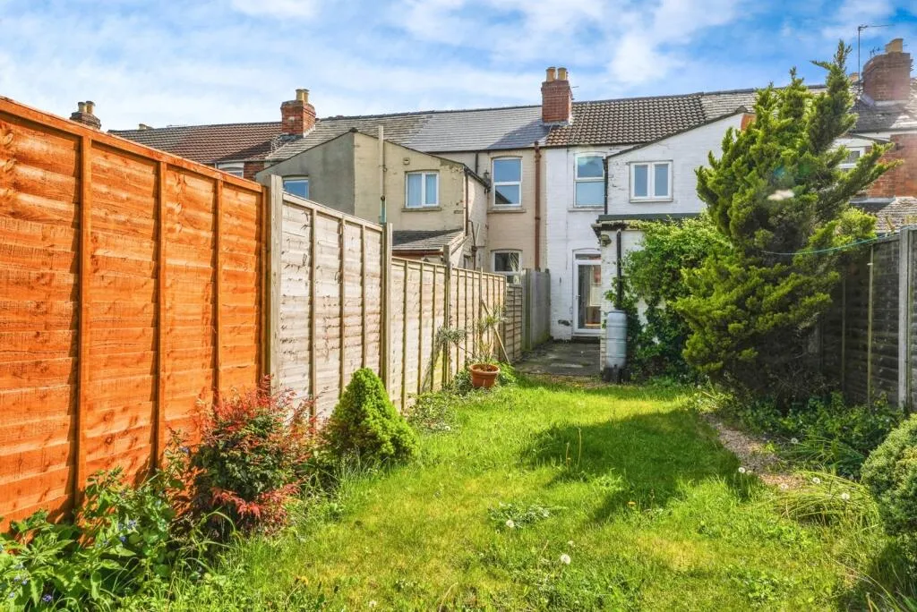 3 bed Terraced
