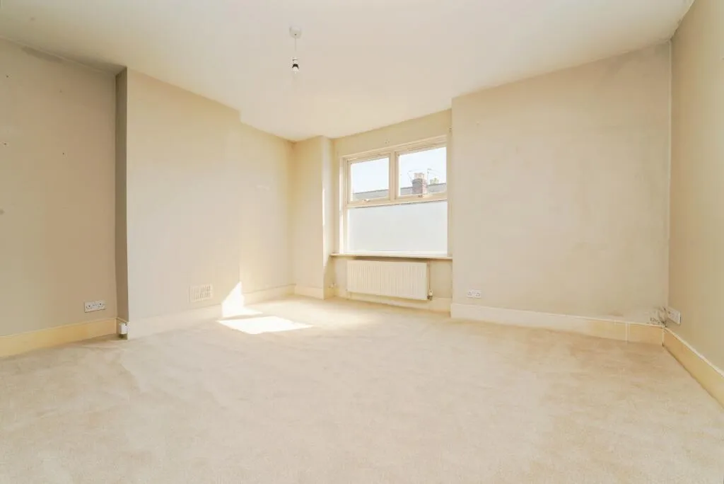 3 bed Terraced