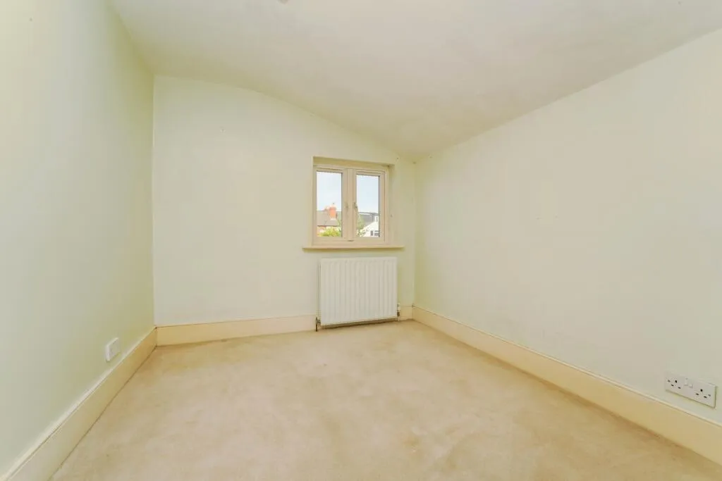 3 bed Terraced