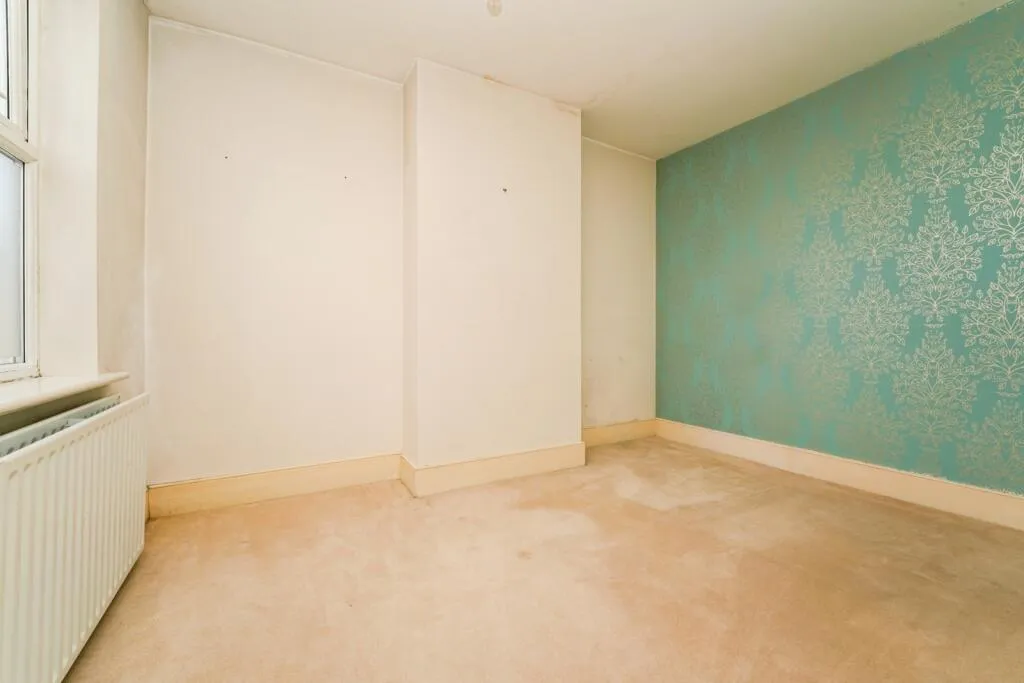 3 bed Terraced