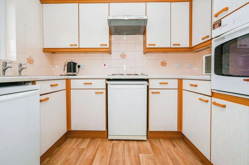 1 bed Retirement Property