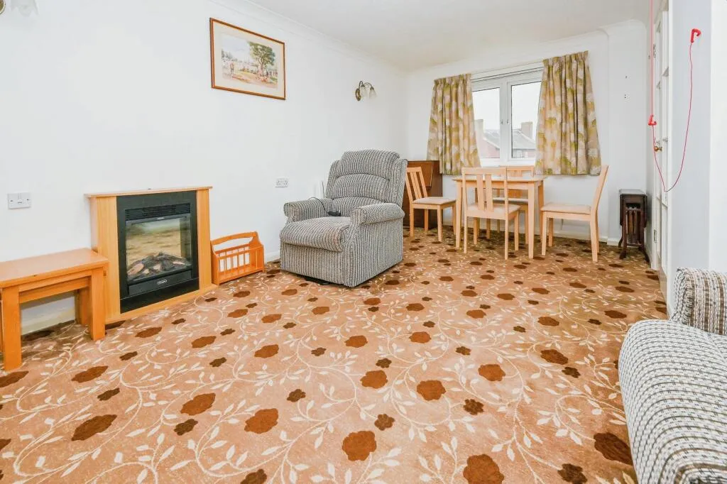 1 bed Retirement Property