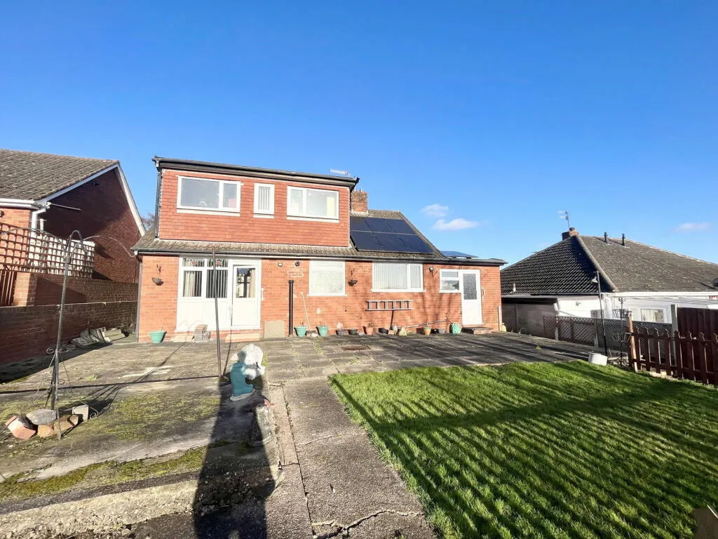 3 bed Detached Bungalow
