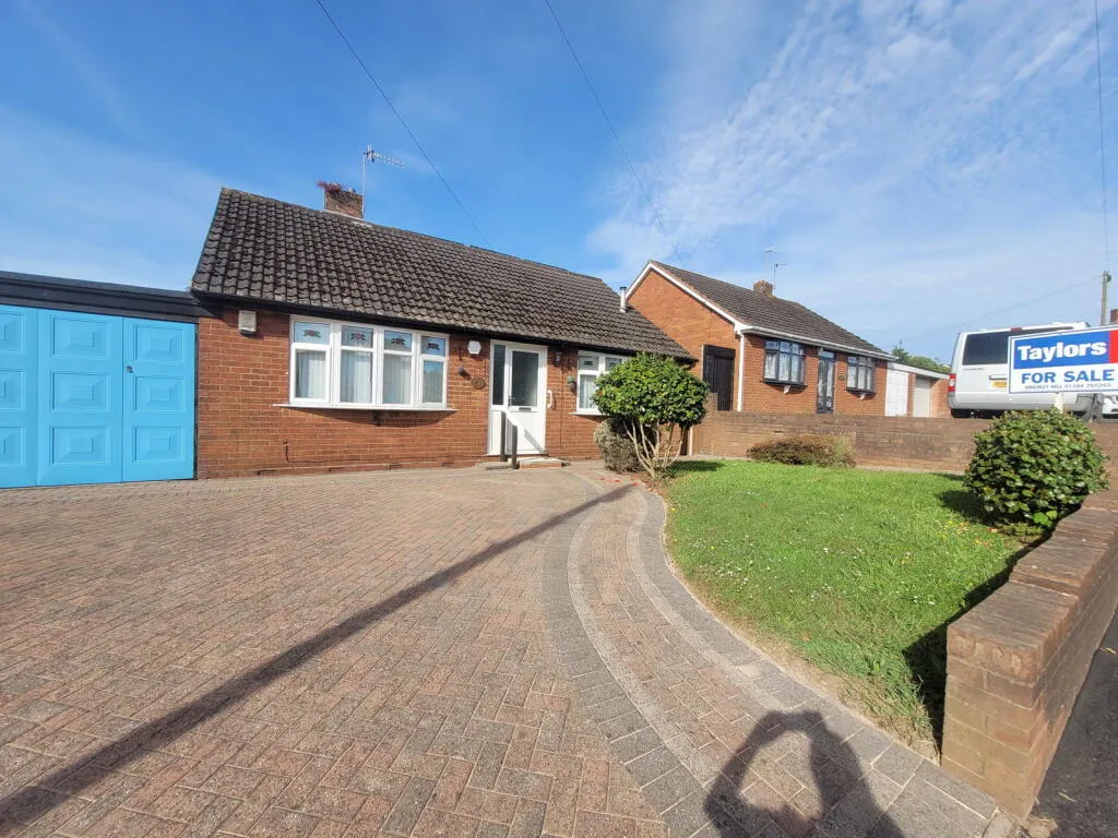 3 bed Detached Bungalow