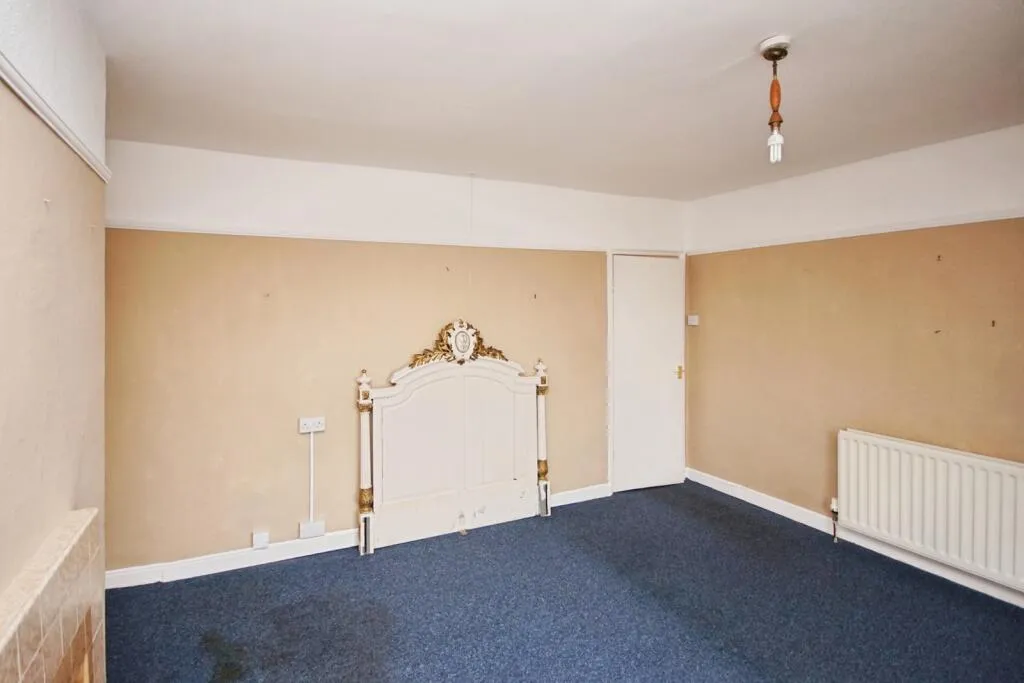2 bed Terraced