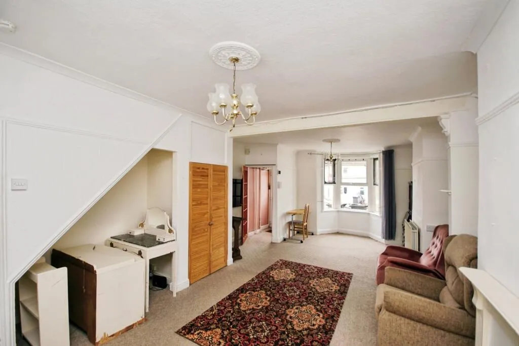 2 bed Terraced