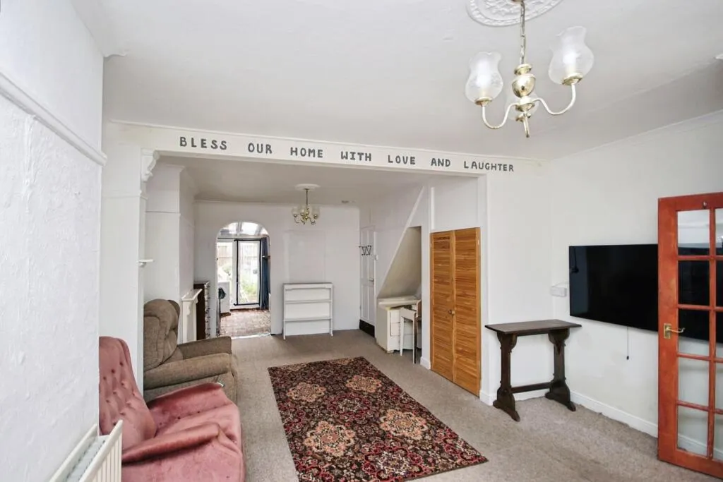 2 bed Terraced