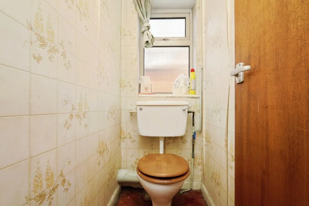 4 bed Semi-Detached