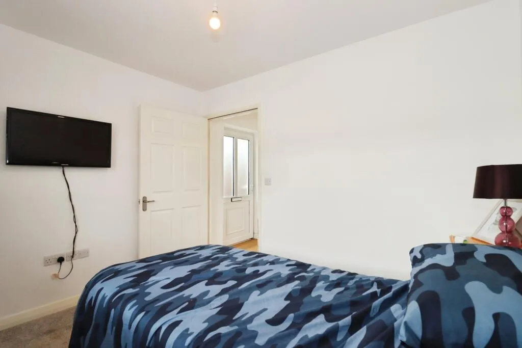 1 bed Ground Maisonette
