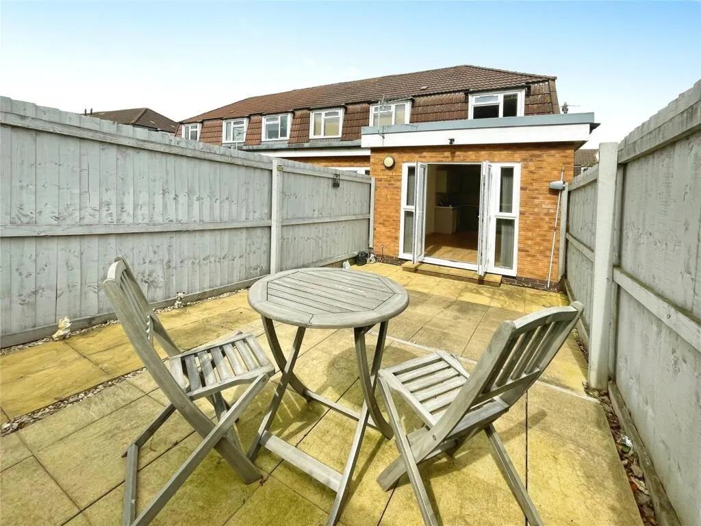 1 bed Ground Maisonette