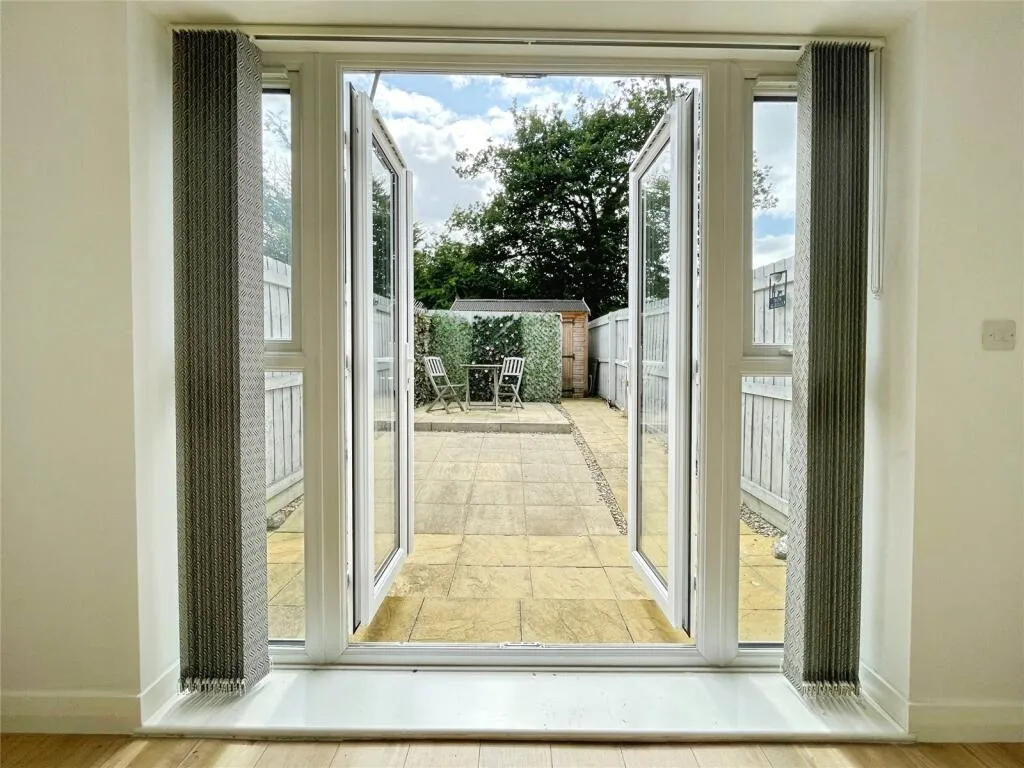1 bed Ground Maisonette