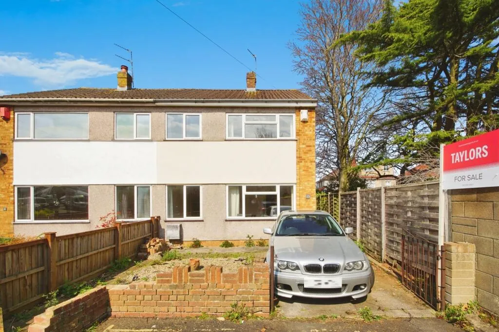 3 bed Semi-Detached
