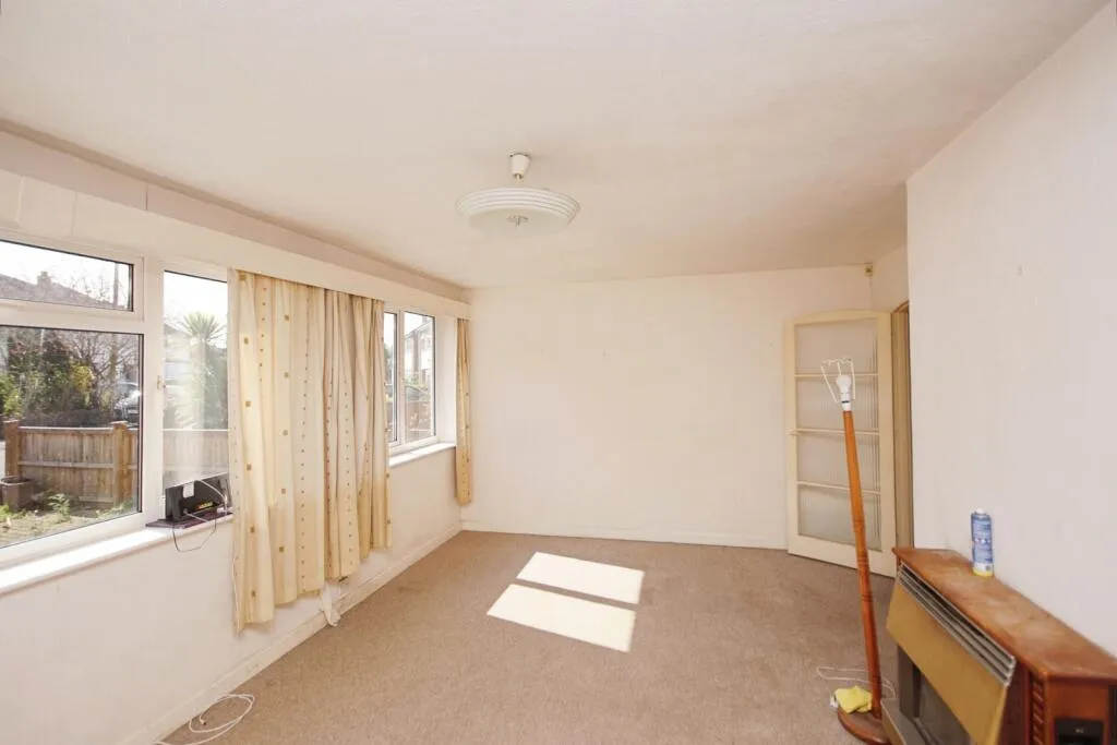 3 bed Semi-Detached