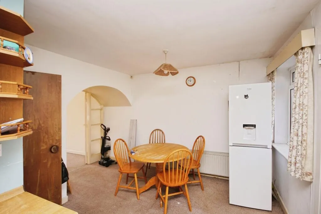 3 bed Semi-Detached