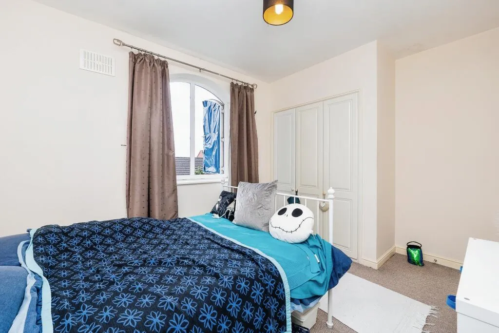 2 bed Apartment