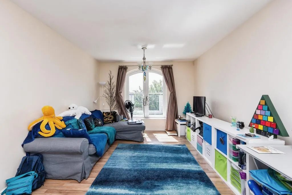2 bed Apartment
