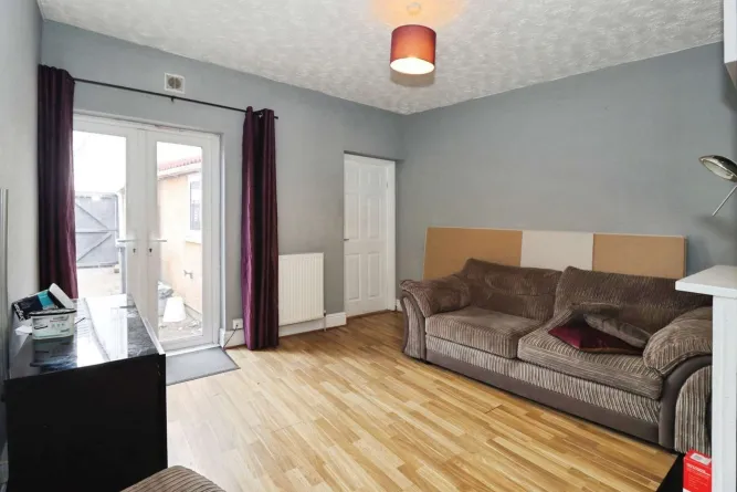 2 bed Bungalow