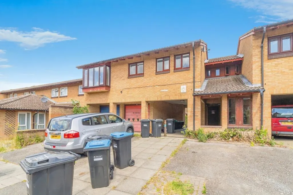 2 bed Apartment