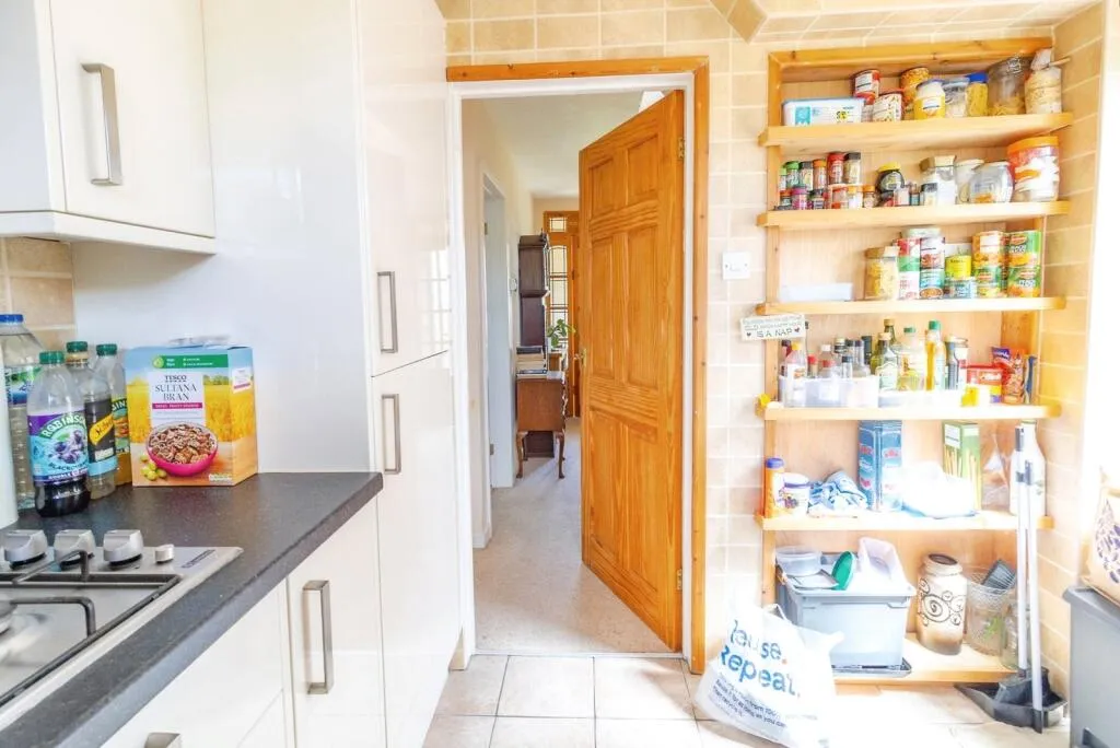 3 bed Semi-Detached