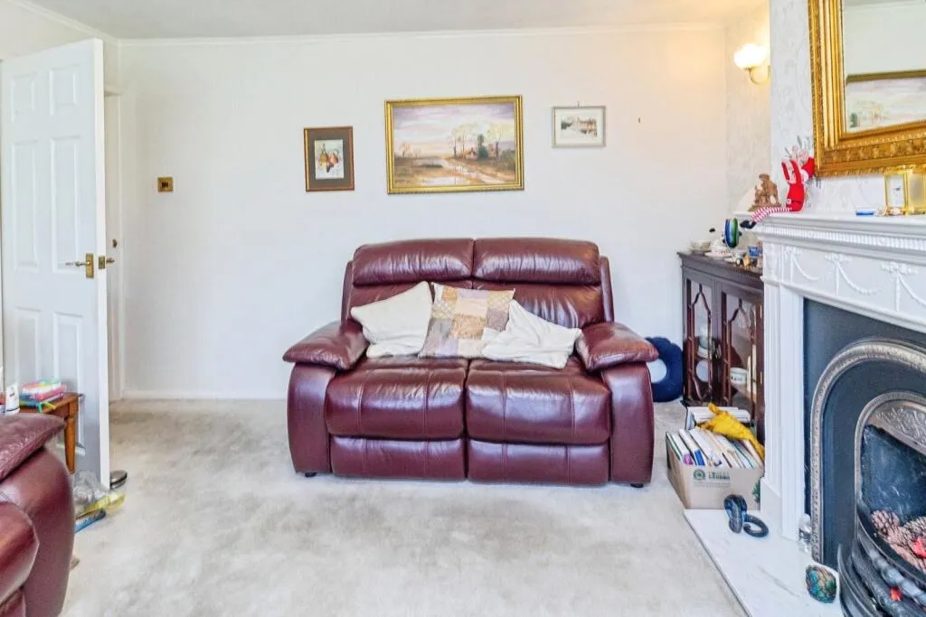 3 bed Semi-Detached