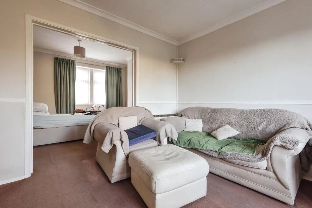 3 bed End of Terrace